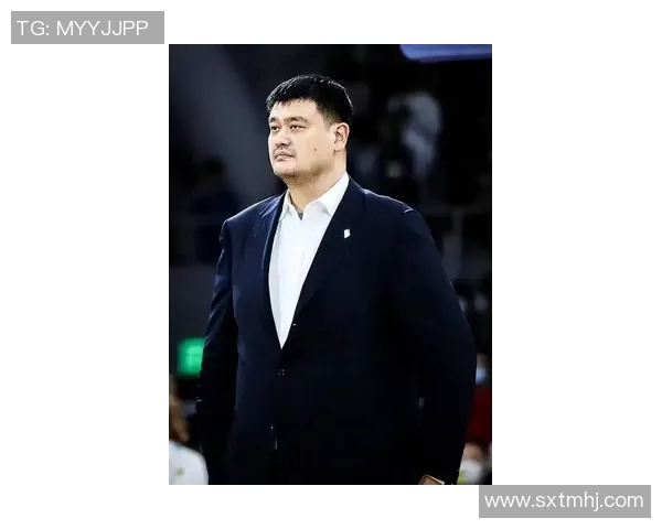 姚明腋毛图片引发热议网友热讨论运动员的个人形象与公众期待