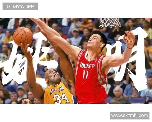 姚明首场20分精彩表现引发球迷热议展现巨人风范与篮球魅力