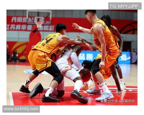 江苏肯帝亚主场连胜，士气高涨，球迷热情高涨